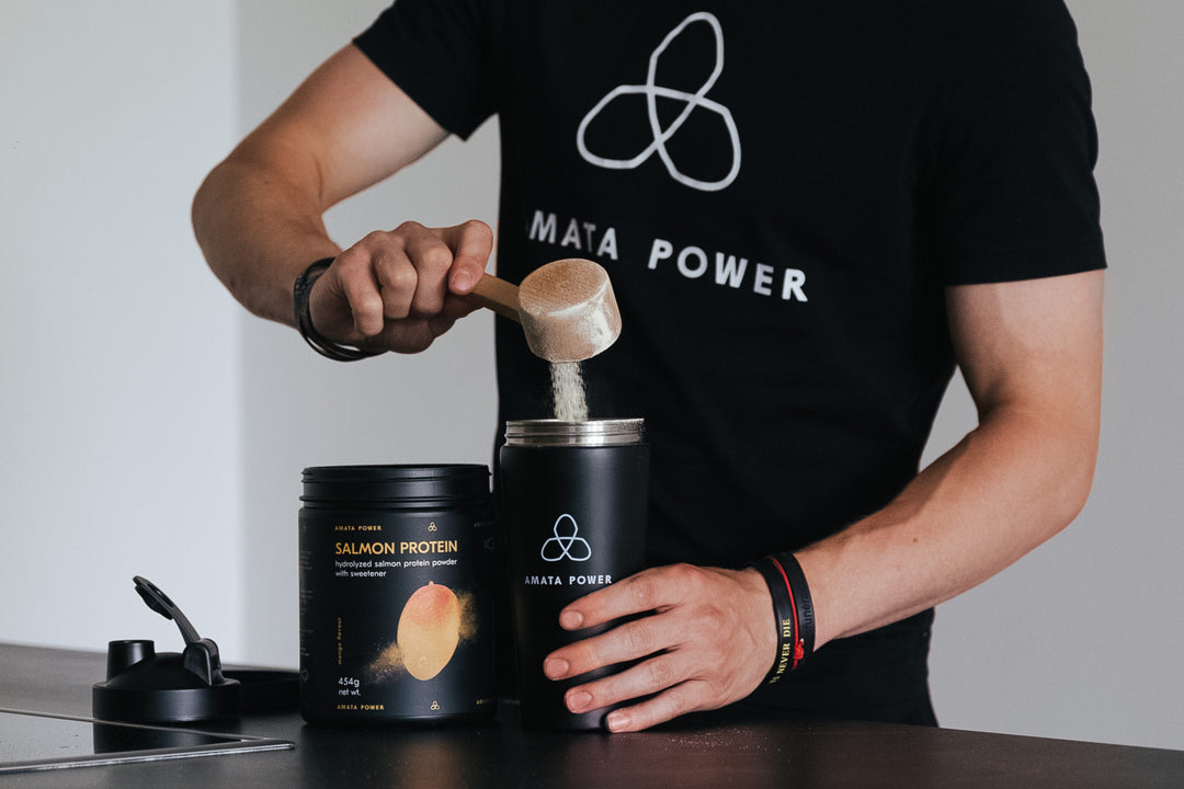 Amata Power lazacfehérje. 87% fehérjetartalom. Gyors felszívódás. Tejmentes. Szénhidrátmentes. Keto. Paleo. Hidrolizált lazac protein. Természetes összetevők. Stevia. Testépítés. Izomtömeg növelés. Regeneráció. Életmódváltás.